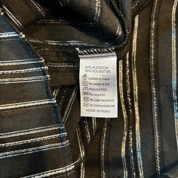 Zillion Women's Western Style Black and Silver Bling Short Sleeve Blouse Medium‎ - Picture 6 of 7